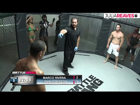 ❤️ Ultimate Fighter akimtosa msichana nambari baada ya pigano ulingoni Video ya kutatanisha  ❌️❤